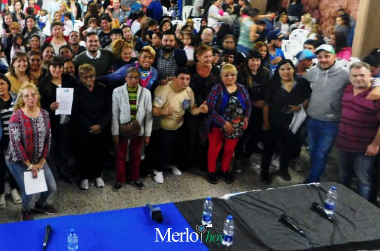 Barrios de Pie presentó un convenio de cooperación mutua con el Club Belgrano de Merlo!