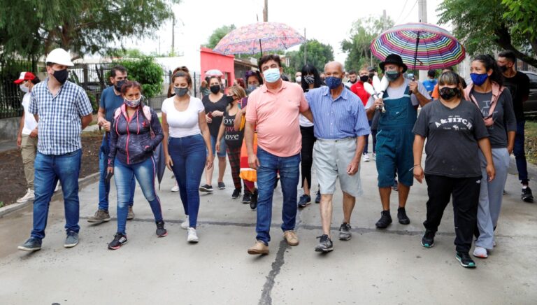 Pavimentación en Rafael Castillo: Espinoza recorrió los avances de las obras