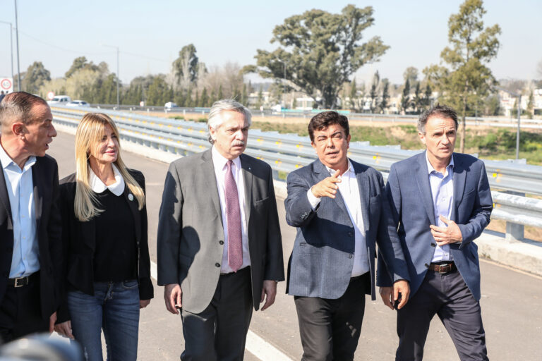 La Matanza: Fernández recorrió junto a Espinoza y Katopodis las obras de la autopista Presidente Perón