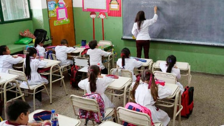 La Matanza: Más de 800 trabajadores de la educación pasarán a Planta Permanente en 2022