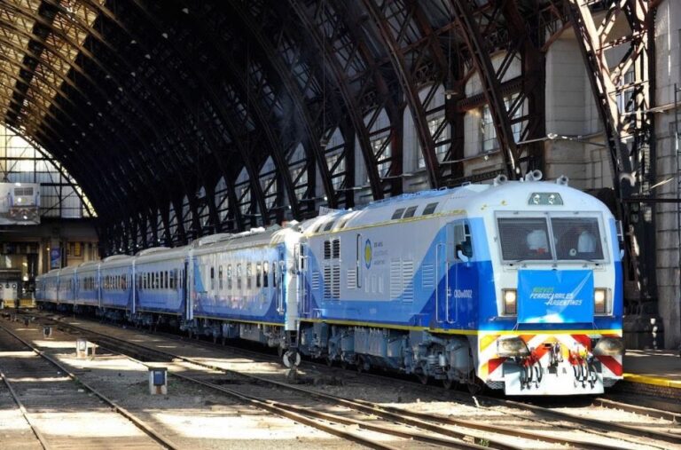 Levantan el paro de trenes: Habrá demoras en el servicio durante las próximas horas
