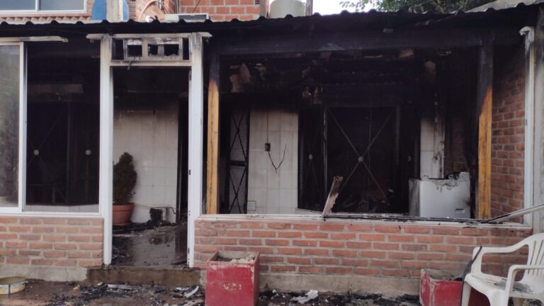 Isidro Casanova: Campaña solidaria para ayudar a una familia víctima de un incendio 
