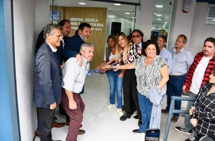 Merlo: Inauguración del Hospital Escuela de Odontología