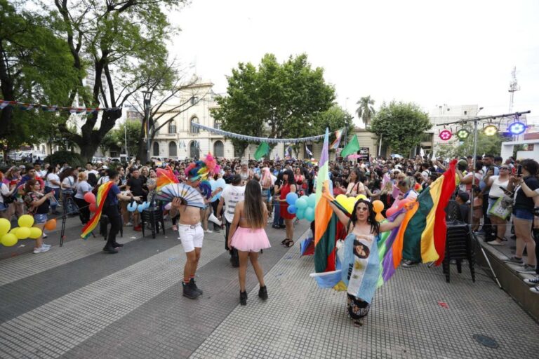 La Matanza: Continúa la convocatoria para la Festi-Peña “Primavera Orgullosa”