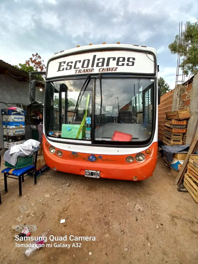 Ciudad Evita: Se busca un micro escolar robado
