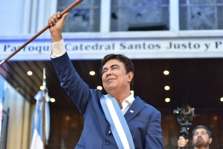 Espinoza asumió su cuarto mandato como intendente de La Matanza