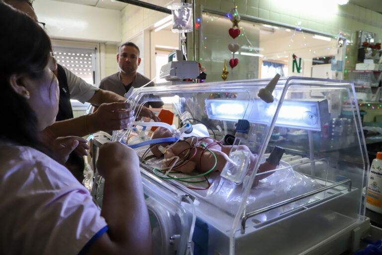 La Matanza incorporó una incubadora de alta complejidad para el traslado de pacientes neonatos