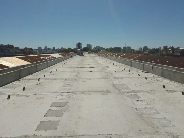 El puente del viaducto del Belgrano Sur estará finalizado próximamente